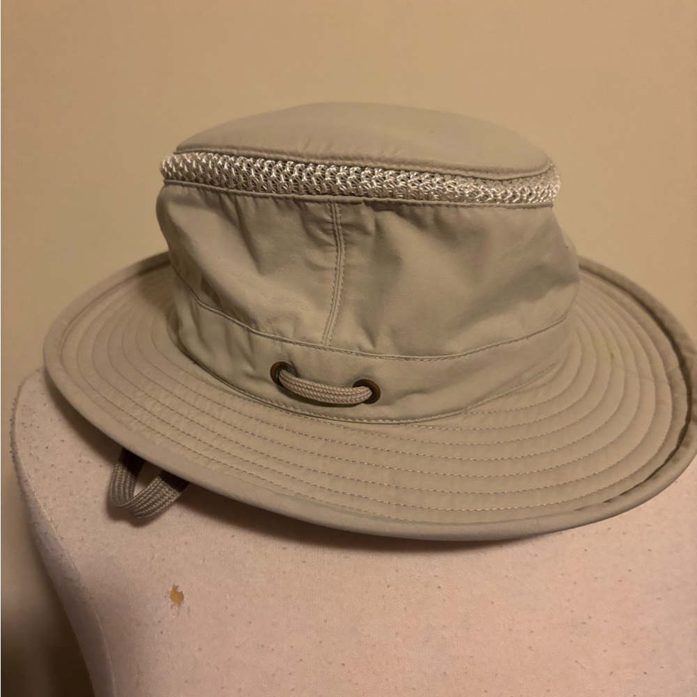 Tilley Hat - Picture 2 of 4